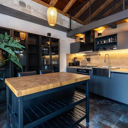 Amazing In Kastel Stari With Wifi Дом отдыха *