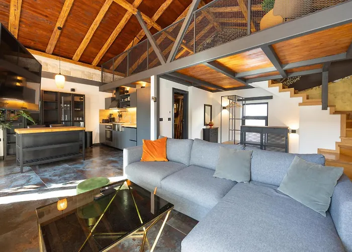 Amazing In Kastel Stari With Wifi * Каштела