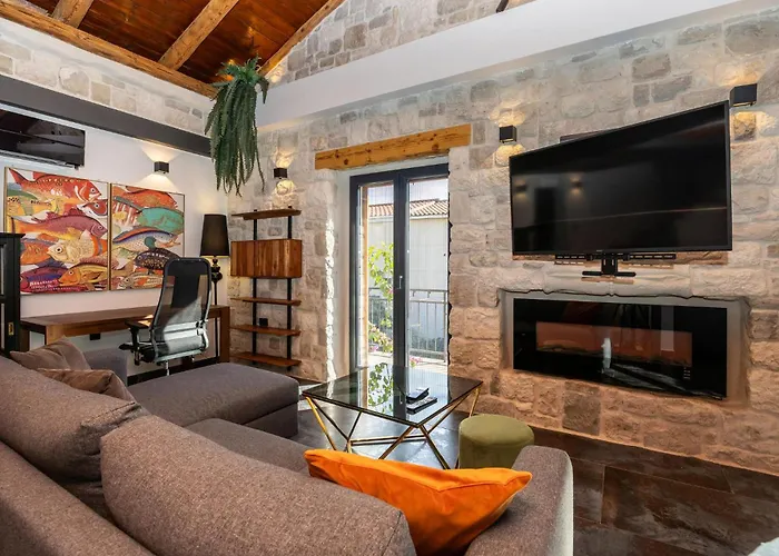 Дом отдыха Amazing In Kastel Stari With Wifi *